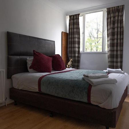 London - 4 Bed - Sleeps 8 - Garden - Pet Friendly Villa Eksteriør billede