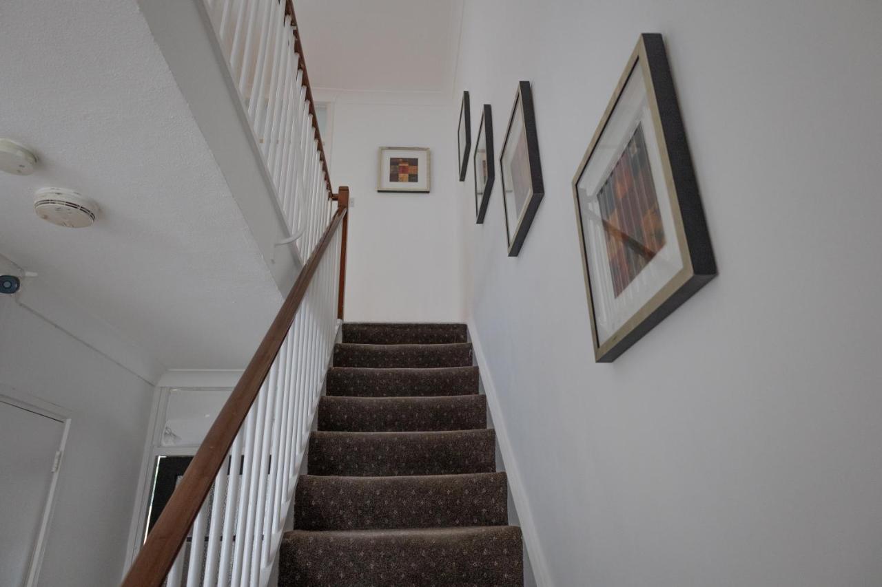 London - 4 Bed - Sleeps 8 - Garden - Pet Friendly Villa Eksteriør billede