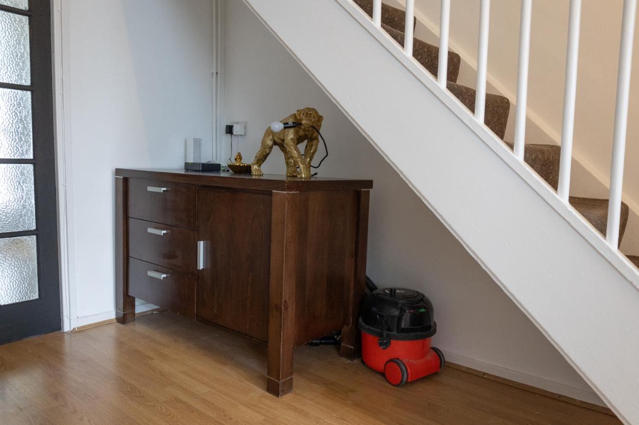 London - 4 Bed - Sleeps 8 - Garden - Pet Friendly Villa Eksteriør billede