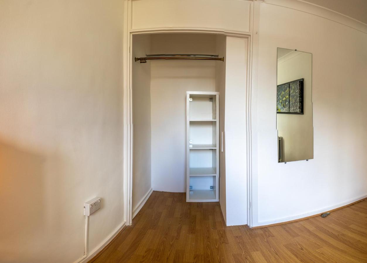 London - 4 Bed - Sleeps 8 - Garden - Pet Friendly Villa Eksteriør billede